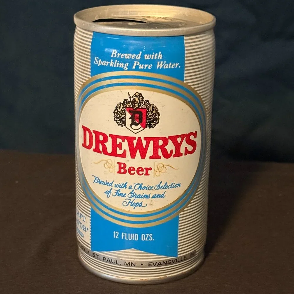 Drewrys vintage beer can